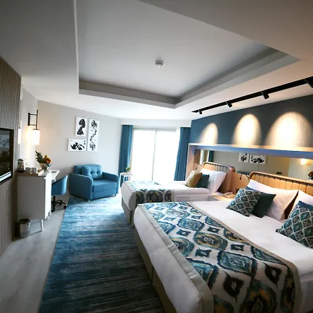 Курортный комплекс Royal Wings 5*
